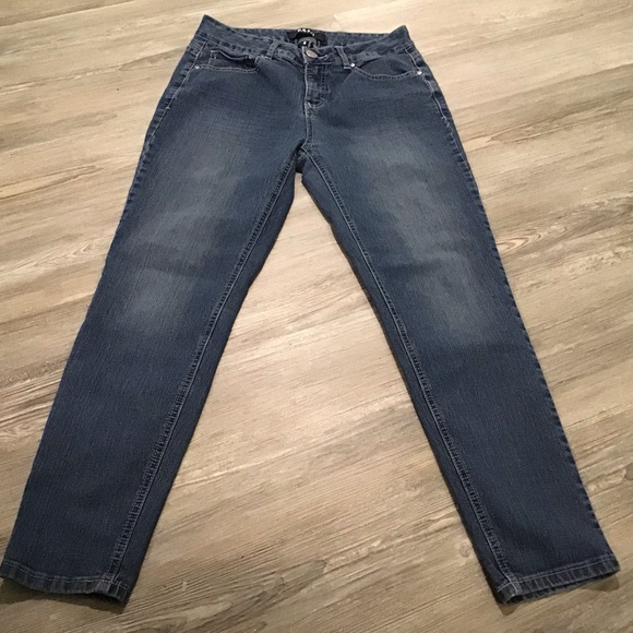 Beau Dawson Jeans 6 Stretch, Dk Blue  EUC - Picture 1 of 7